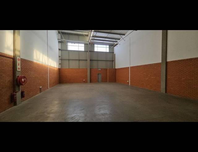 INDUSTRIAL PROPERTY TO RENT IN LONGLAKE